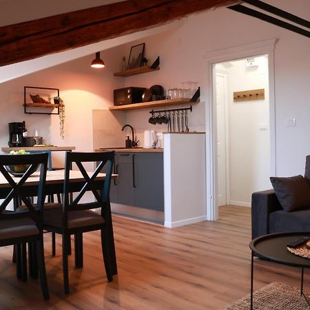 Apartment Emma Пореч Екстериор снимка